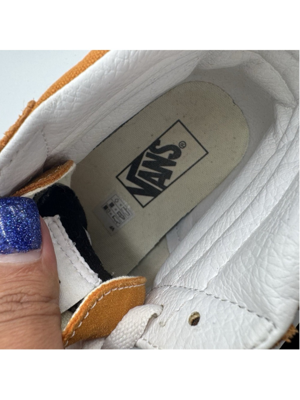 Vans Men's Sk8-Hi Suede Canvas Sneaker in Amazing Desert Sun / True White 6.5 - Picture 10 of 12